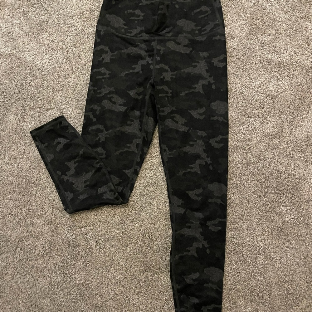 Fabletics power hold leggings